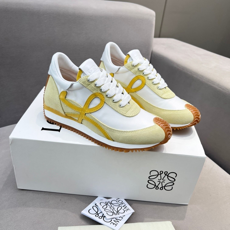 Loewe Sneakers